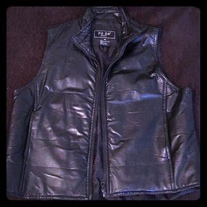 Women’s Fu Da Sport black vest